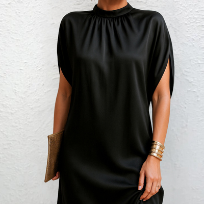 Yashna | The Silhouette Dress