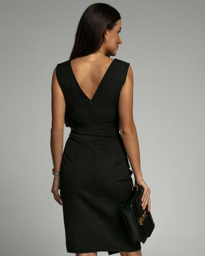 Iyanna | Dress with V-Neck and Slit
