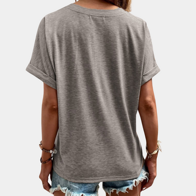 Reapi | Airy Summer V-Neck Top